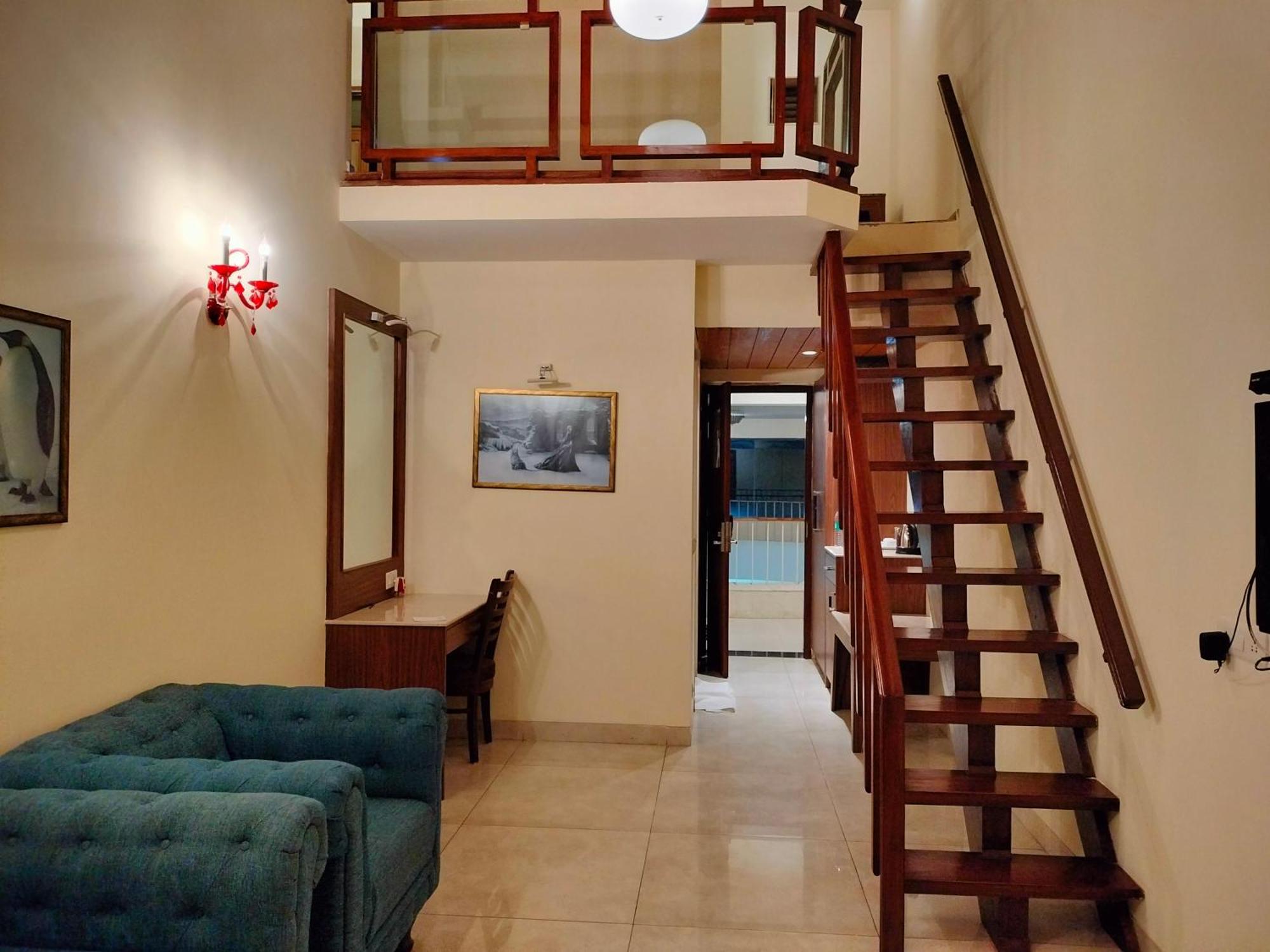 Vits Lonavala Hotel Kültér fotó